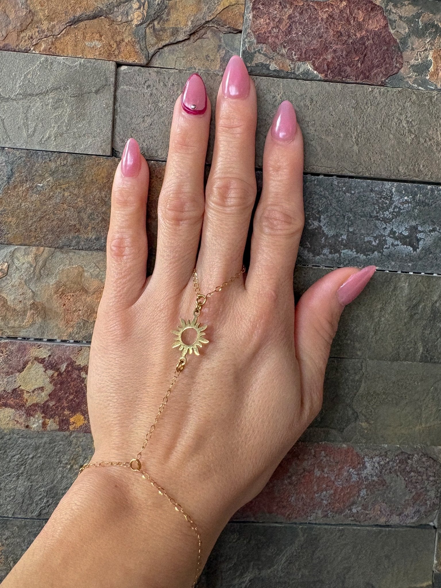 Brazalete con Anillo Integrado (hand chain finger bracelet) - Que Color?