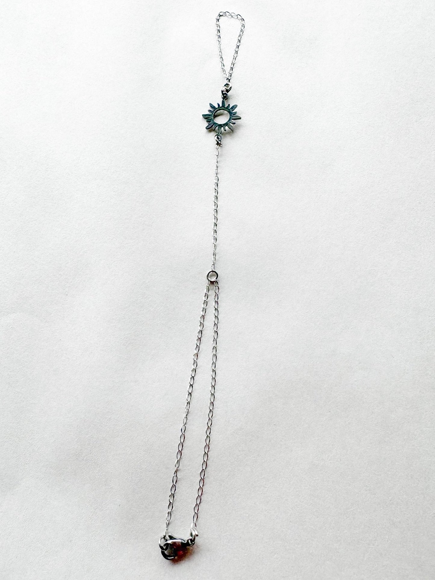 Brazalete con Anillo Integrado (hand chain finger bracelet) - Que Color?